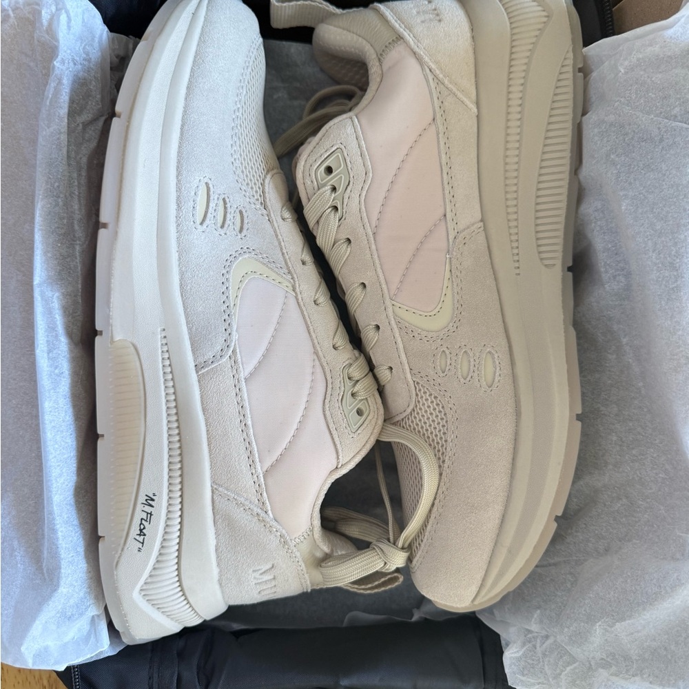 MUNICIPAL Women's Origin Shoes - Stone
